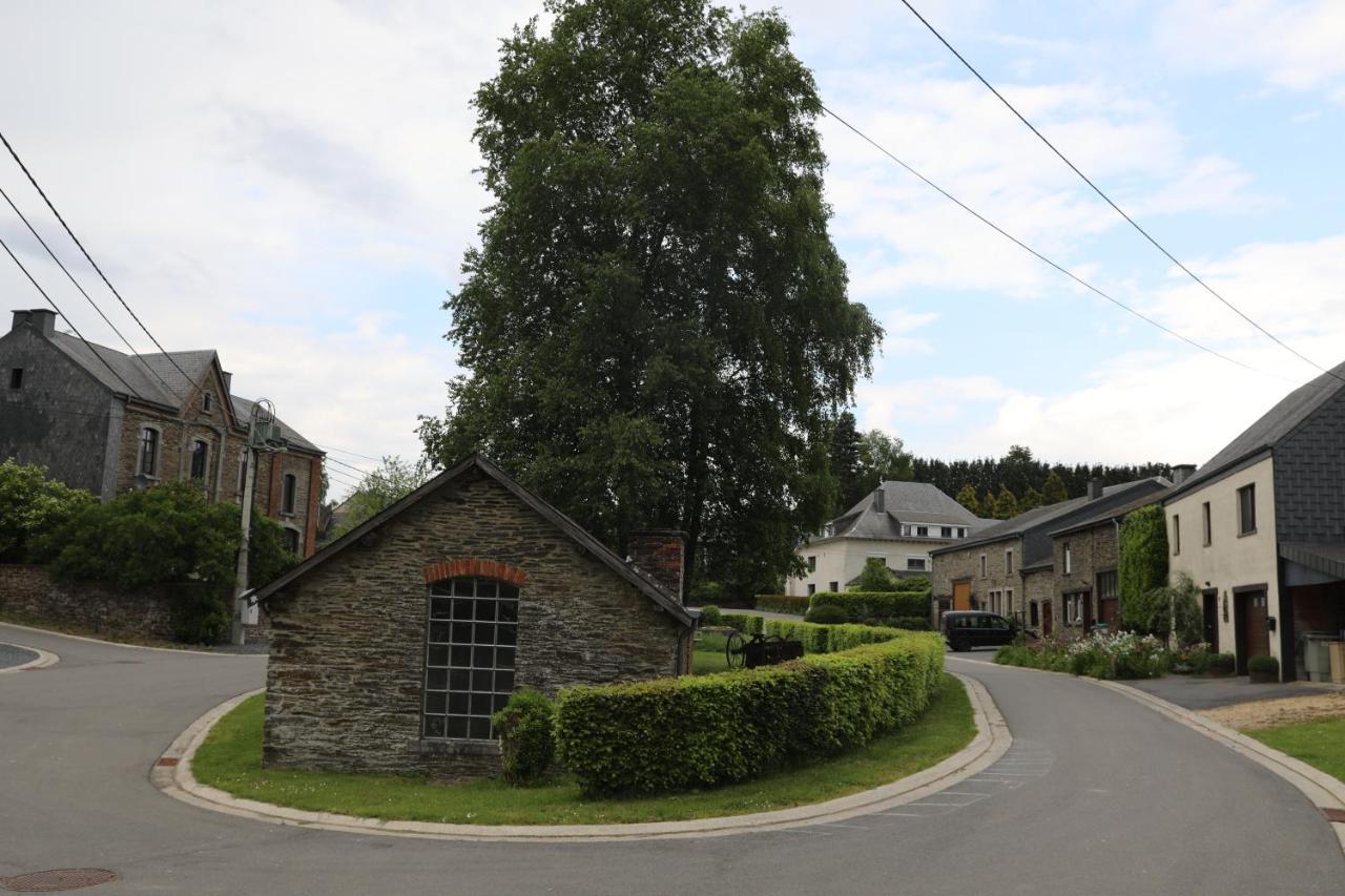 Gite De La Lavandiere A Ucimont 外观 照片